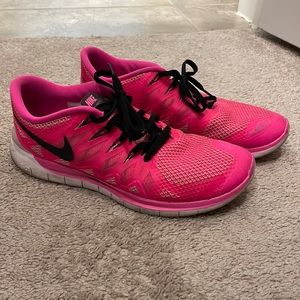 Hot Pink Women’s Nike Free 5.0